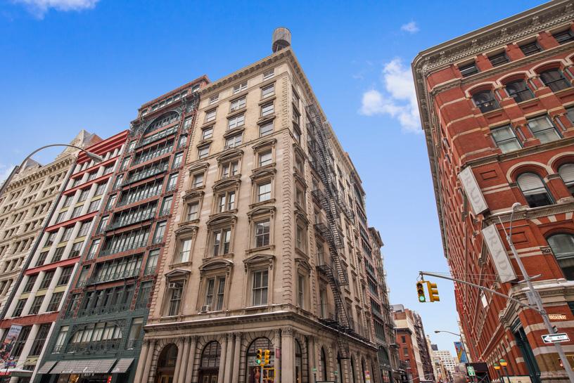 Manhattan Apartment Sales Down 20%