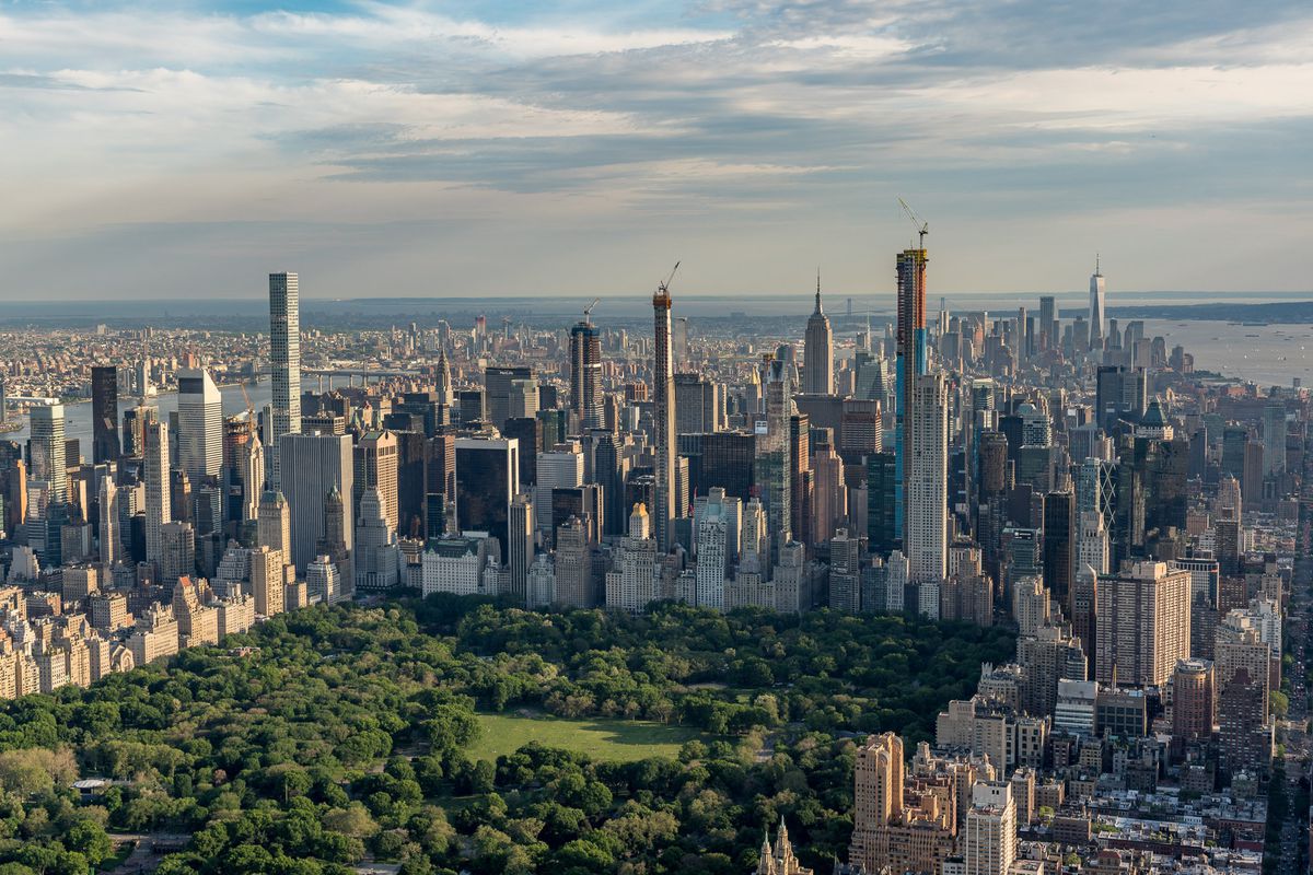 As The Chinese Pull Back From New York Real Estate, Their Absence Means More Deals